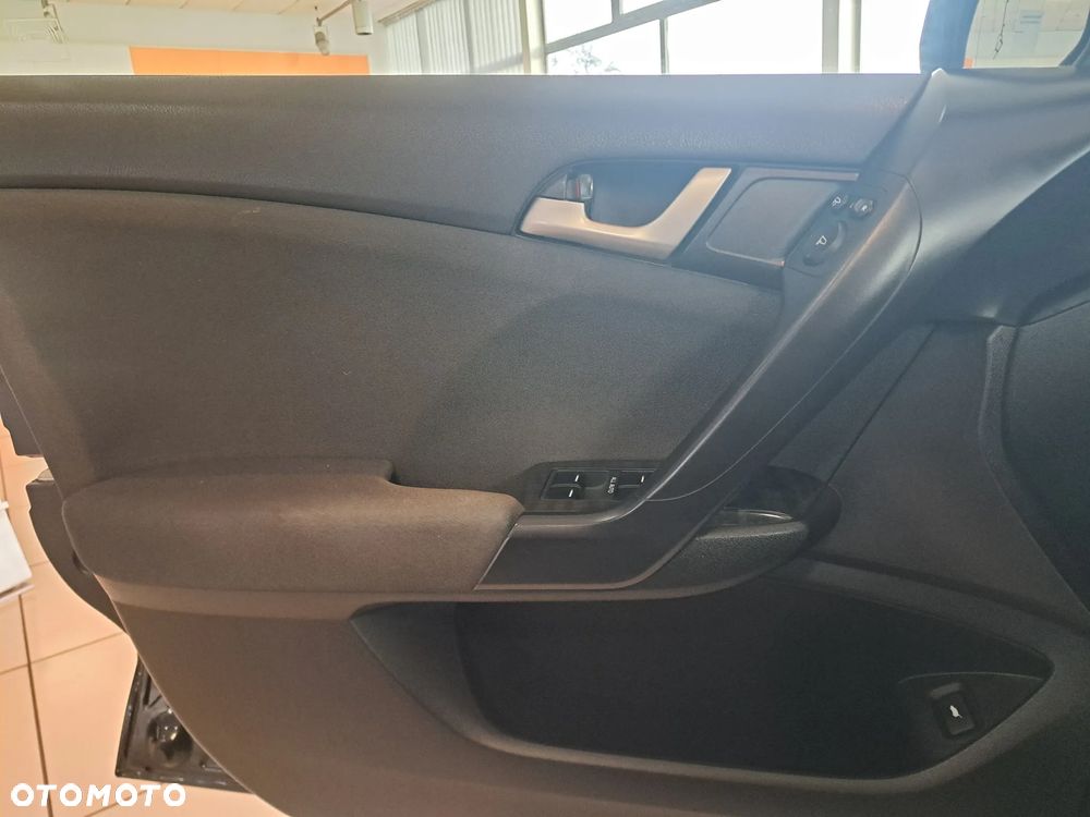 Honda Accord 2.2d Executive - 15