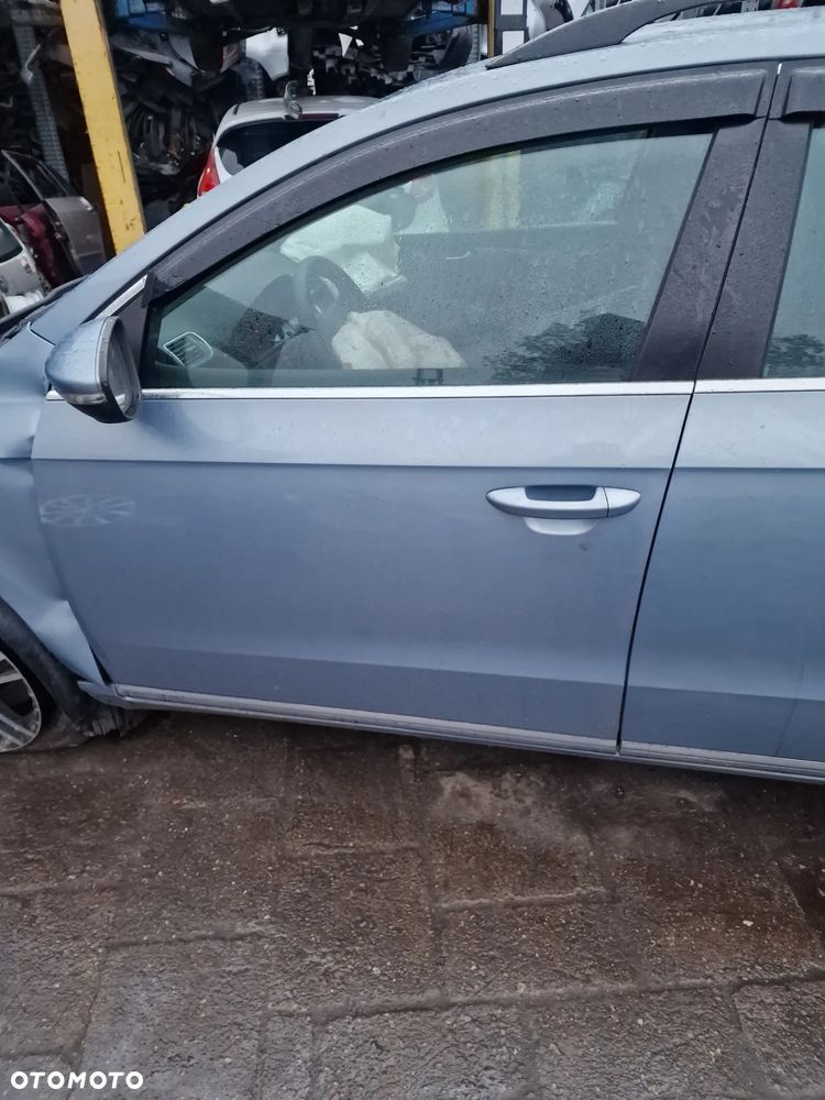 Drzwi lewy przód vw passat b7 w kolorze LC7Z - 2