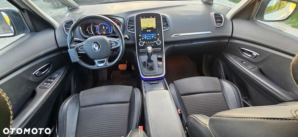 Renault Scenic - 13