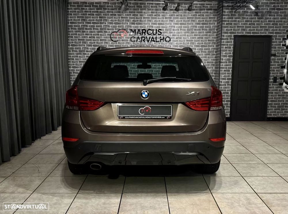 BMW X1 18 d xDrive Line Sport — fotografia 5