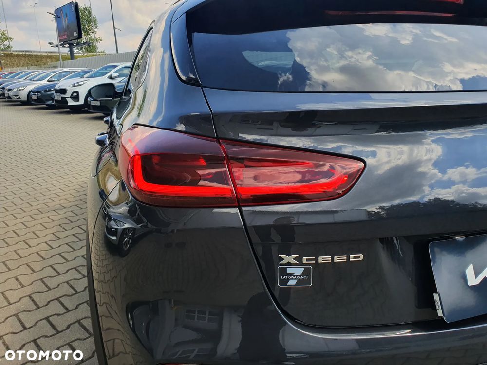 Kia XCeed 1.5 T-GDI M - 24