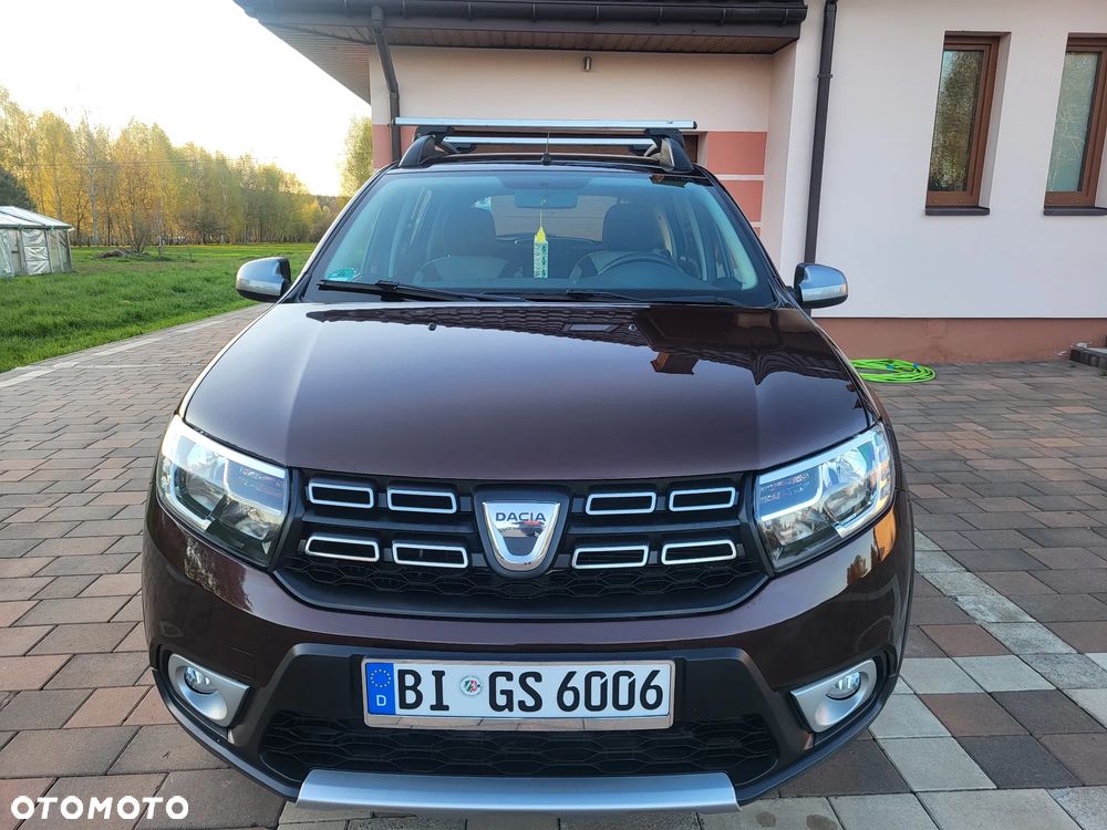 Dacia Sandero TCe 90 S&S Laureate - 1