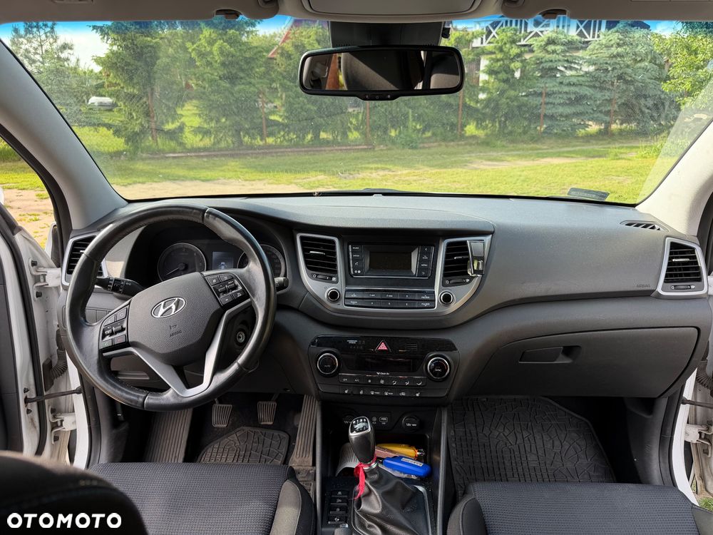 Hyundai Tucson 2.0 CRDI BlueDrive GO 2WD - 12
