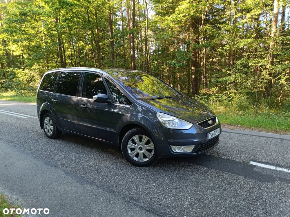 Ford Galaxy 2.0 TDCi Ghia - 26