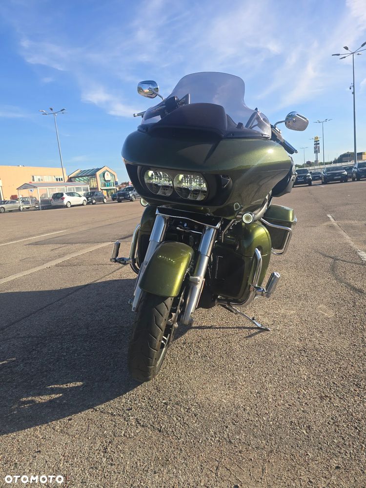 Harley-Davidson Touring Road Glide - 3