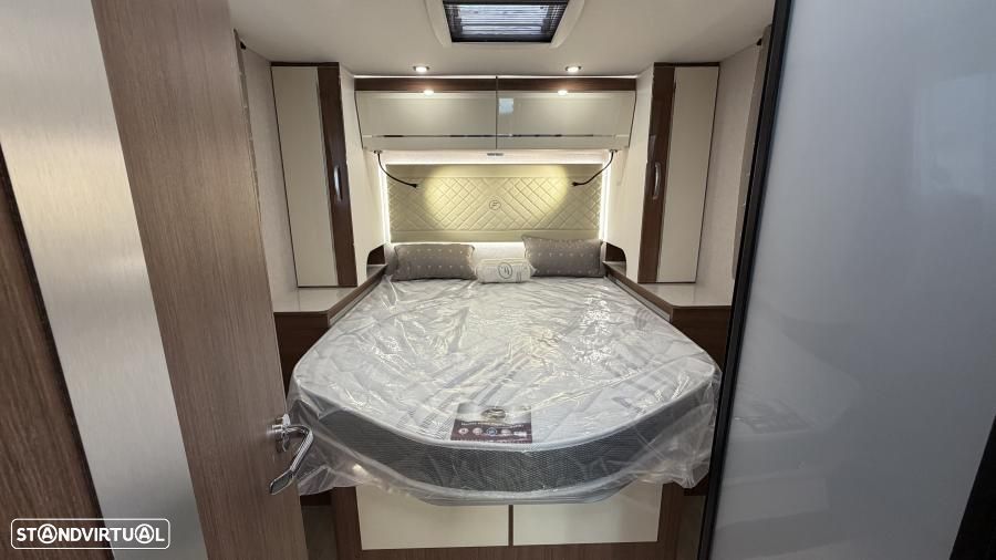 Fleurette Elister 73 LMF c. central e basc. (NOVA) cx.aut. 9v - 2