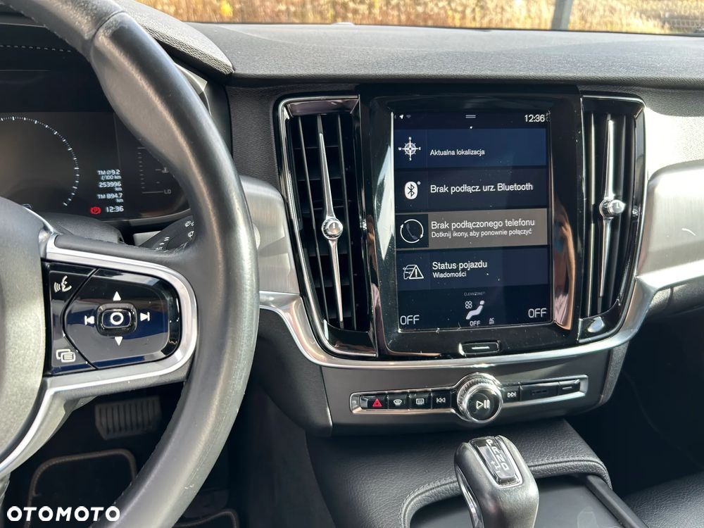 Volvo V90 D5 AWD Momentum - 7