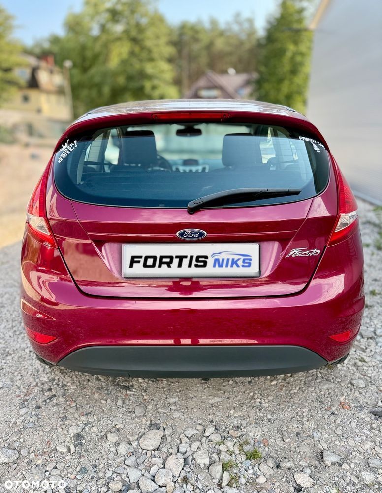 Ford Fiesta - 9