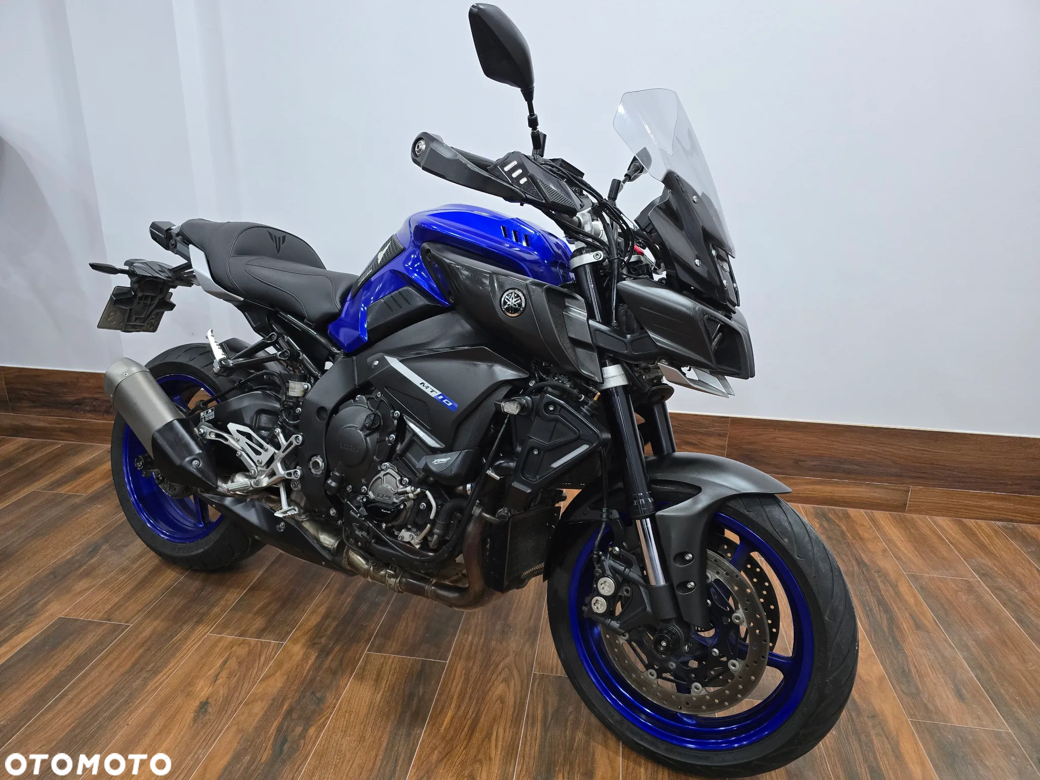 Yamaha MT - 16