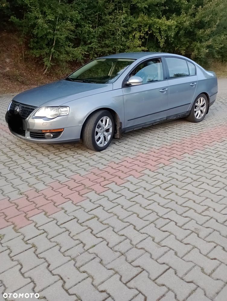 Volkswagen Passat 1.4 TSI Trendline - 2