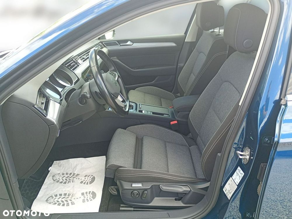 Volkswagen Passat Variant 2.0 TDI EVO Business DSG - 19