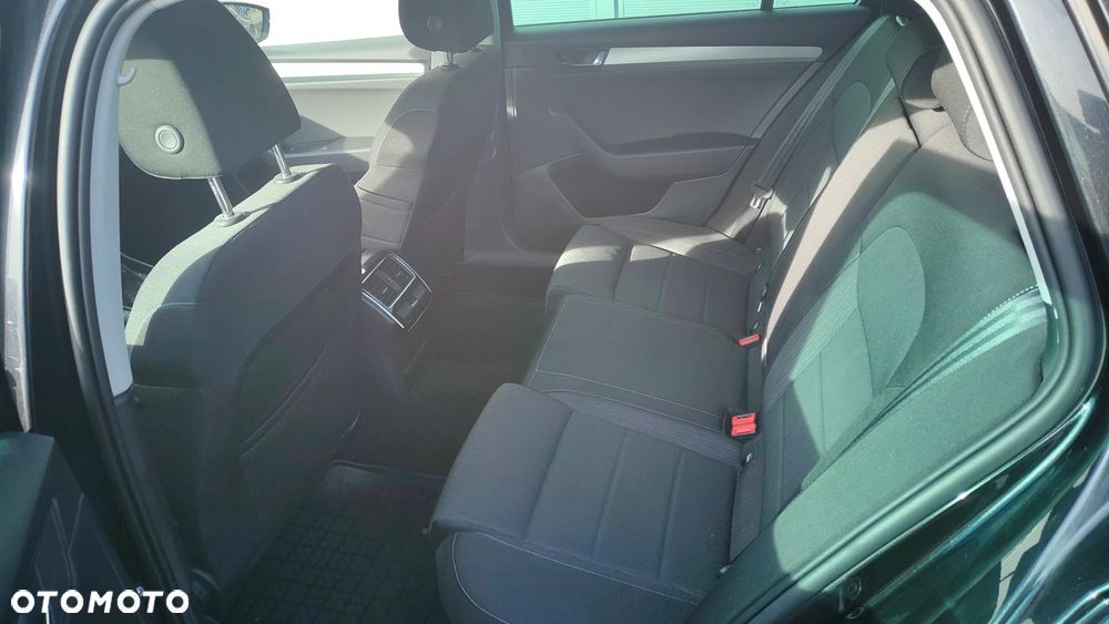 Skoda Superb 2.0 TDI Ambition - 3