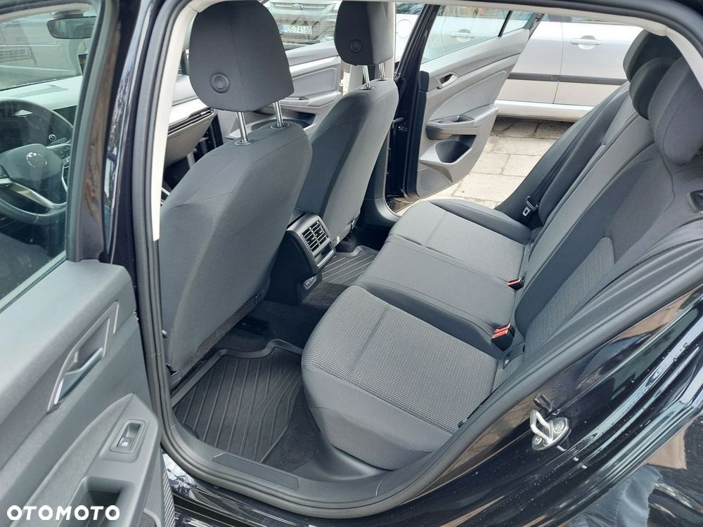 Volkswagen Golf - 14
