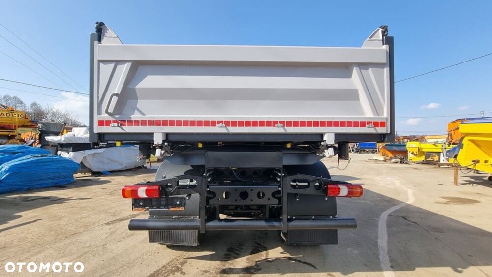 Mercedes-Benz Arocs 1824 - 6