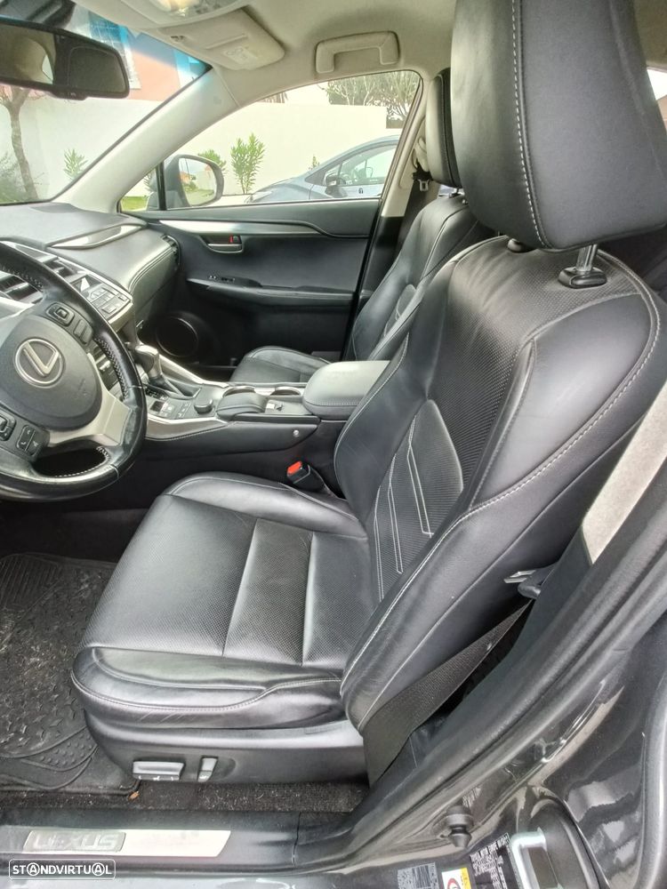 Lexus NX 300h Executive+ - 1