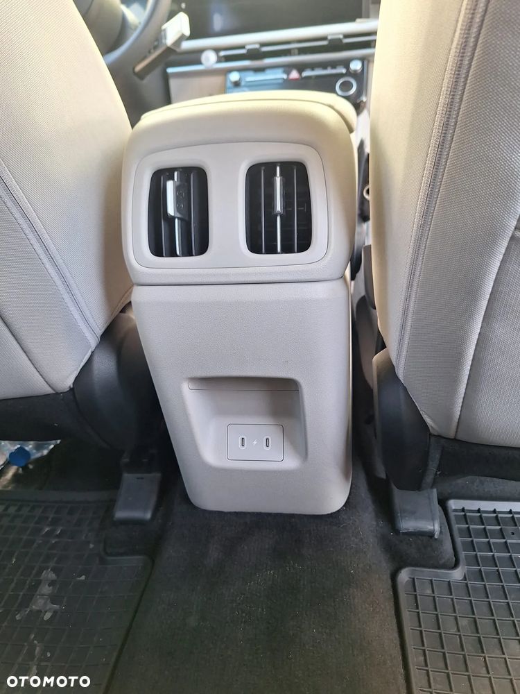 Hyundai Tucson - 12