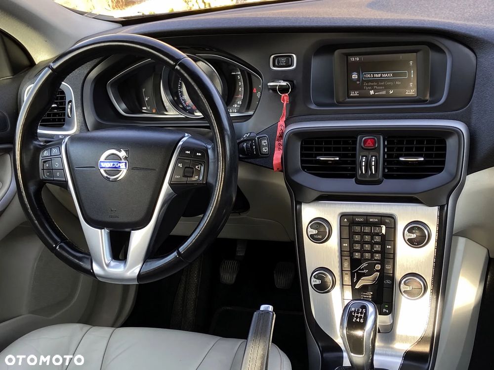 Volvo V40 D2 Ocean Race - 29