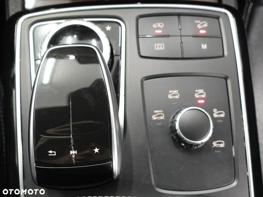 Mercedes-Benz GLS 350 d 4Matic 9G-TRONIC AMG Line - 35