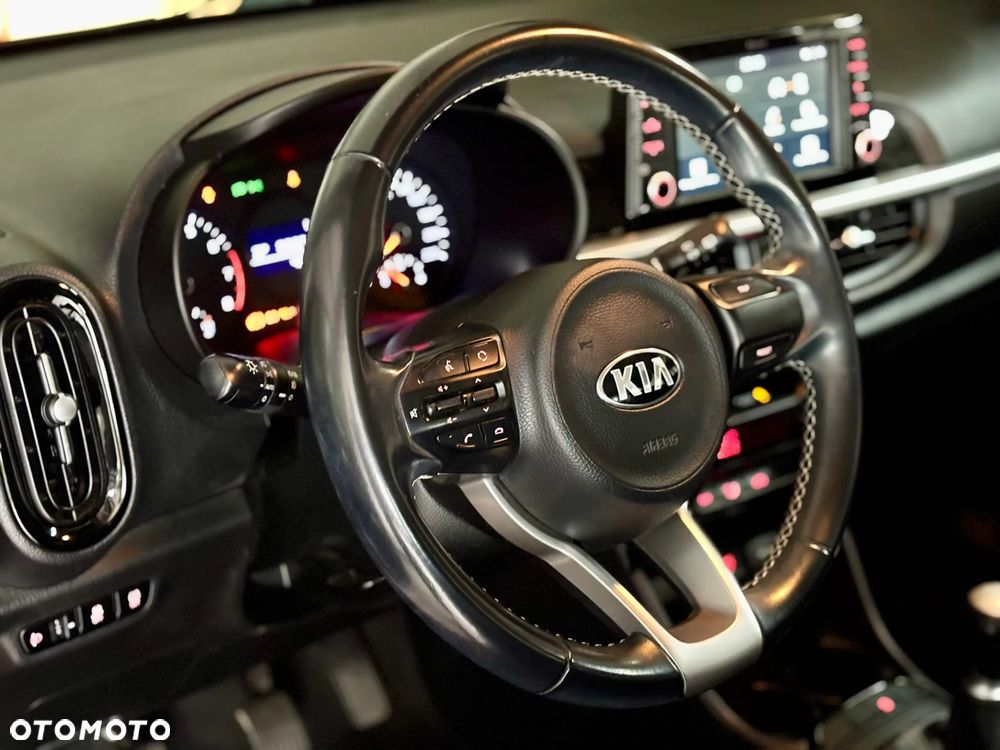 Kia Picanto 1.0 L - 12