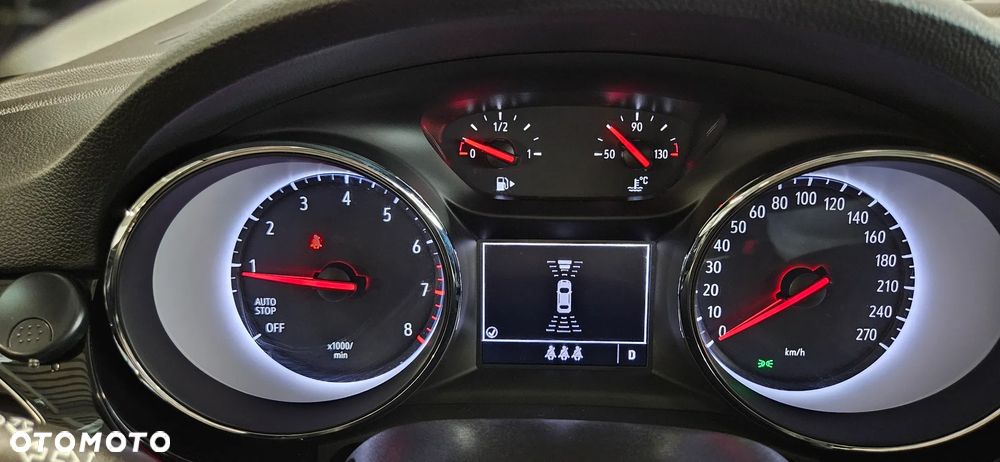 Opel Astra 1.4 T Elegance S&S - 12