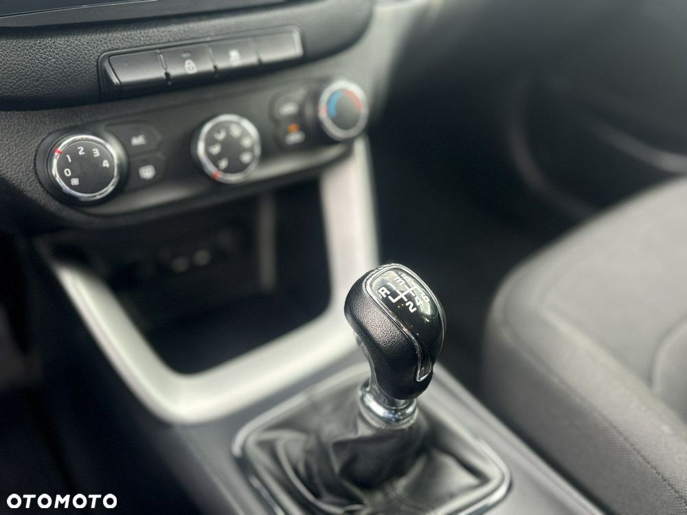 Kia Ceed - 13