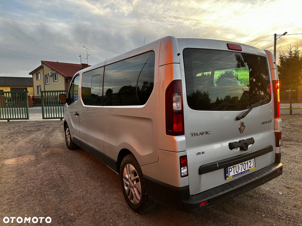 Renault Trafic ENERGY dCi 145 Grand Spaceclass - 4