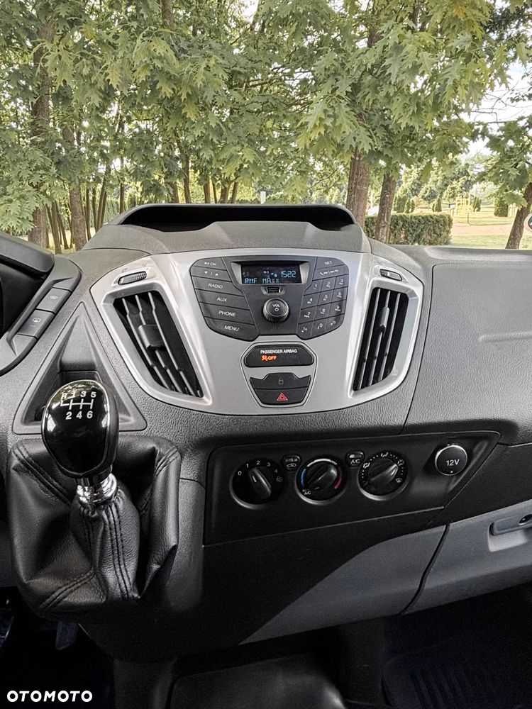Ford transit custom - 13