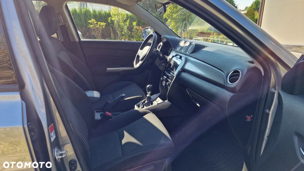 Suzuki Vitara 1.4 Boosterjet Premium 2WD - 12