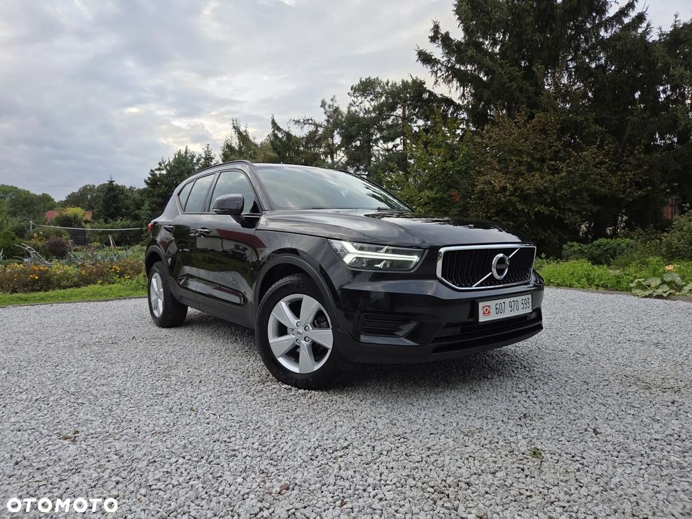 Volvo XC 40 T2 Momentum Pro - 33