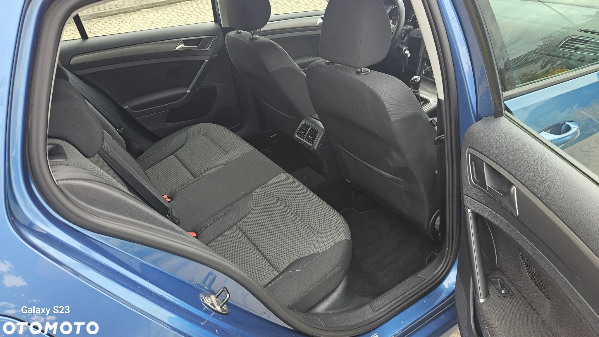 Volkswagen Golf 1.6 TDI 4Motion BlueMotion Technology Comfortline - 10