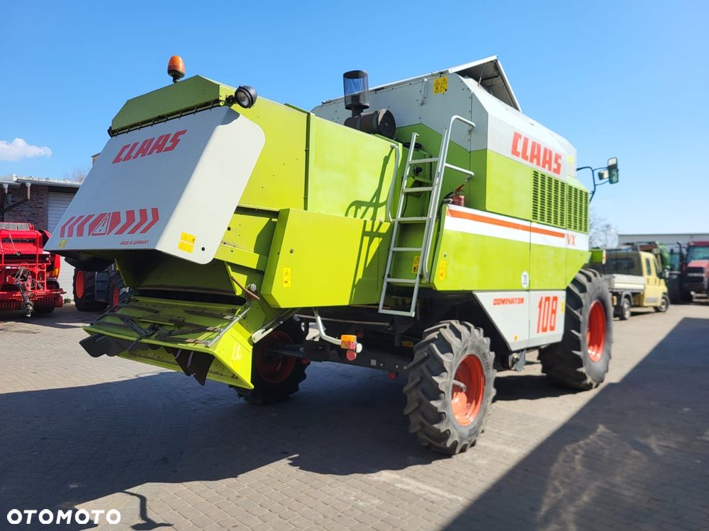 Claas Dominator 108 VX - 2