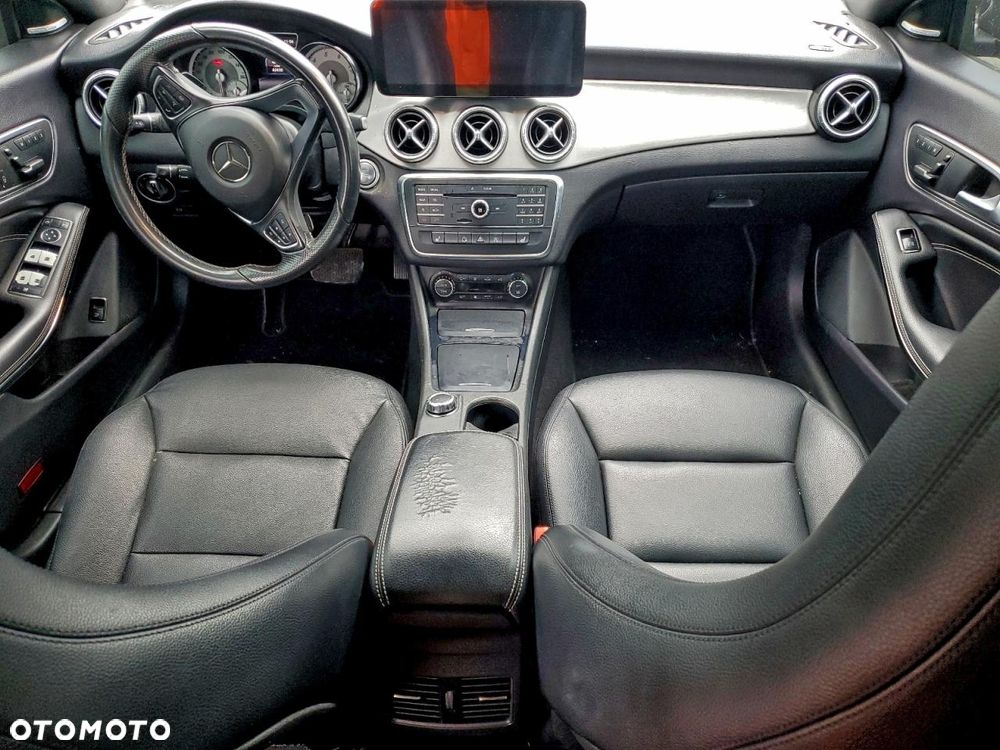 Mercedes-Benz CLA 250 7G-DCT Sport - 7
