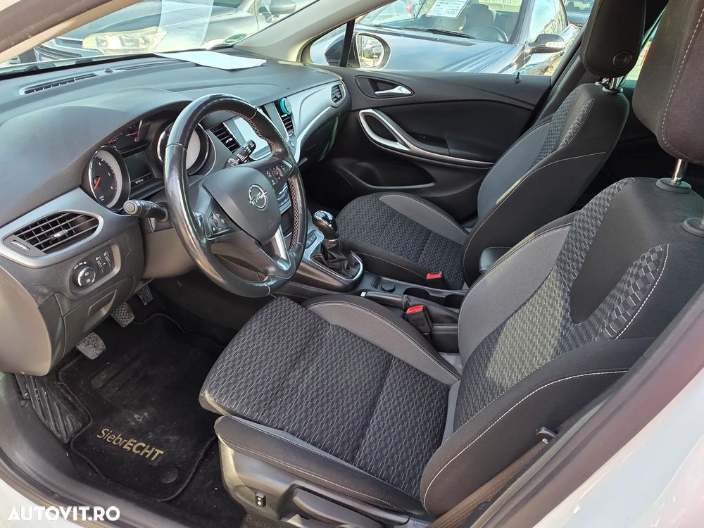 Opel Astra 1.5 D Start/Stop Sports Tourer Design&Tech - 8