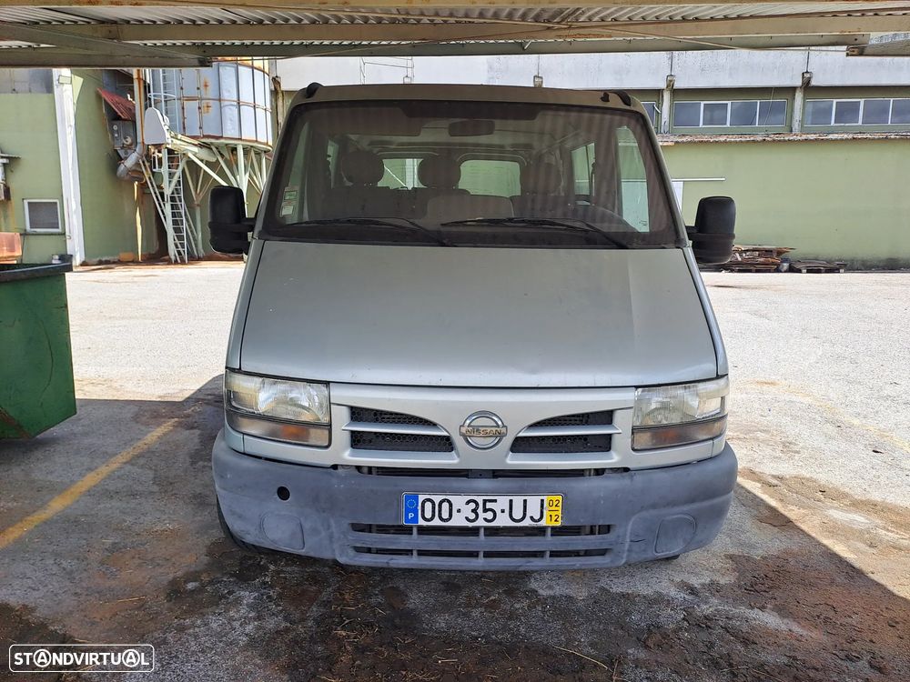 Nissan Interstar - 1