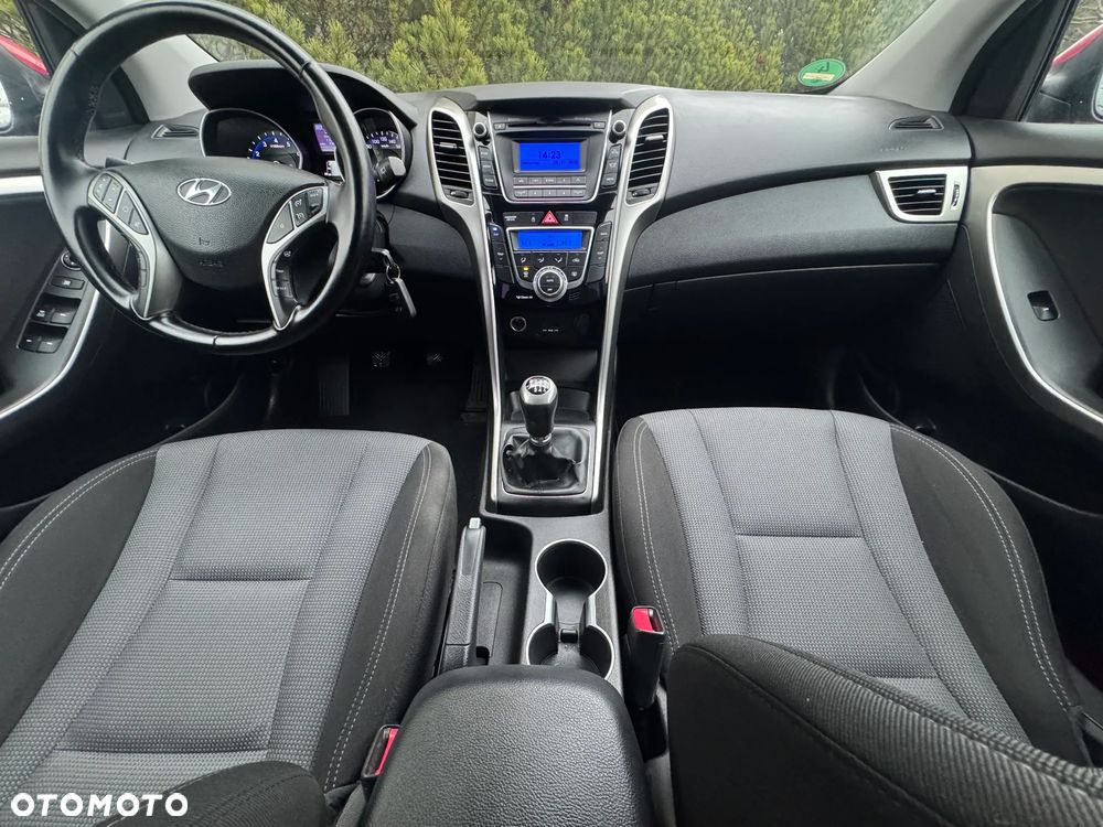 Hyundai i30 1.4 Comfort World Cup - 9