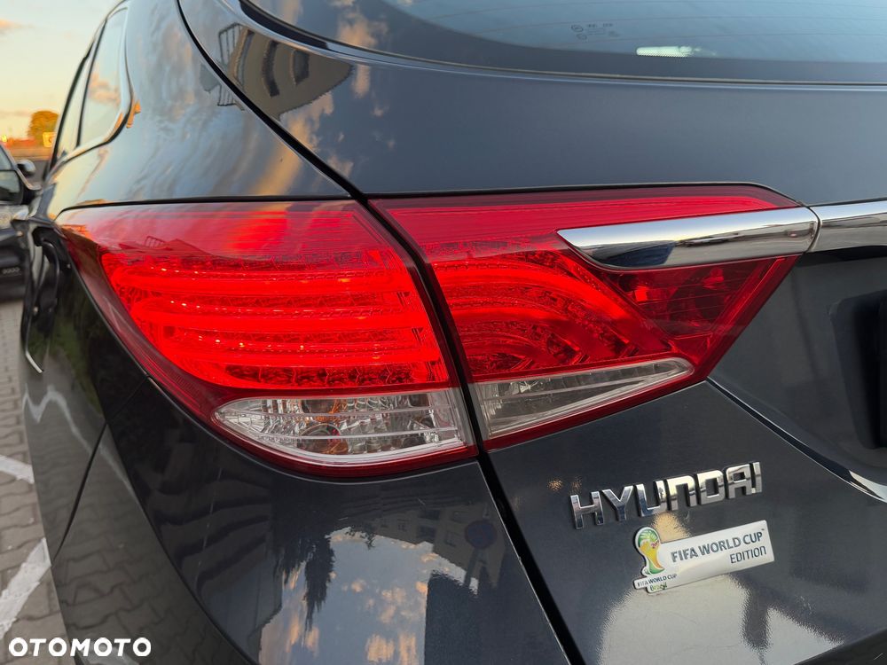 Hyundai i40 i40cw 1.6 Fifa World Cup Edition - 17