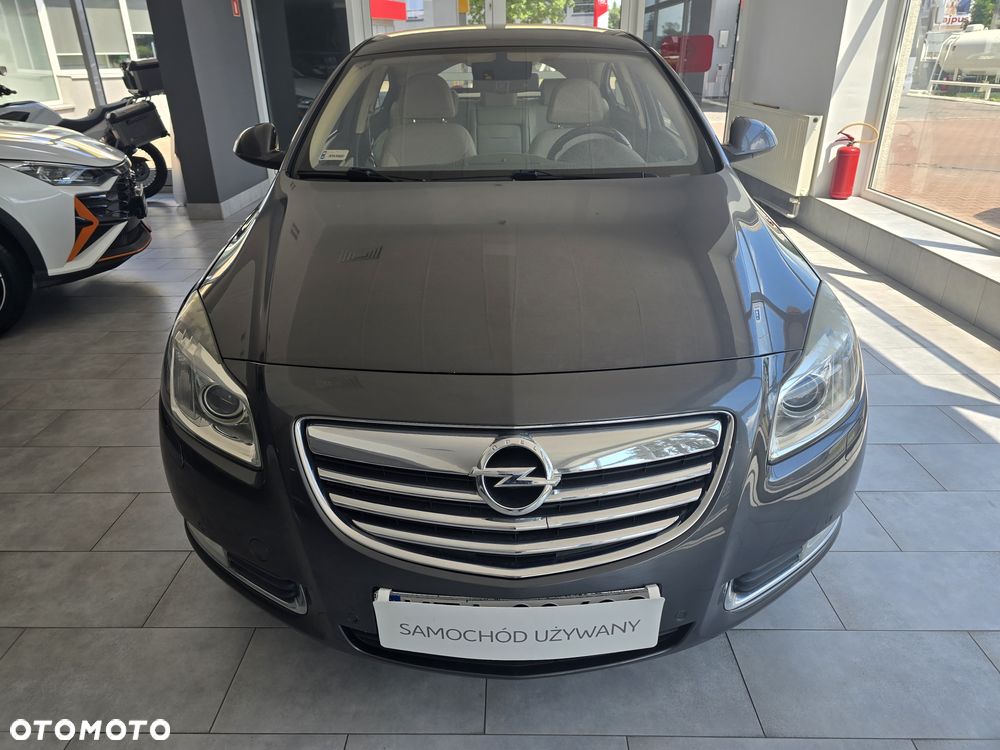 Opel Insignia - 2