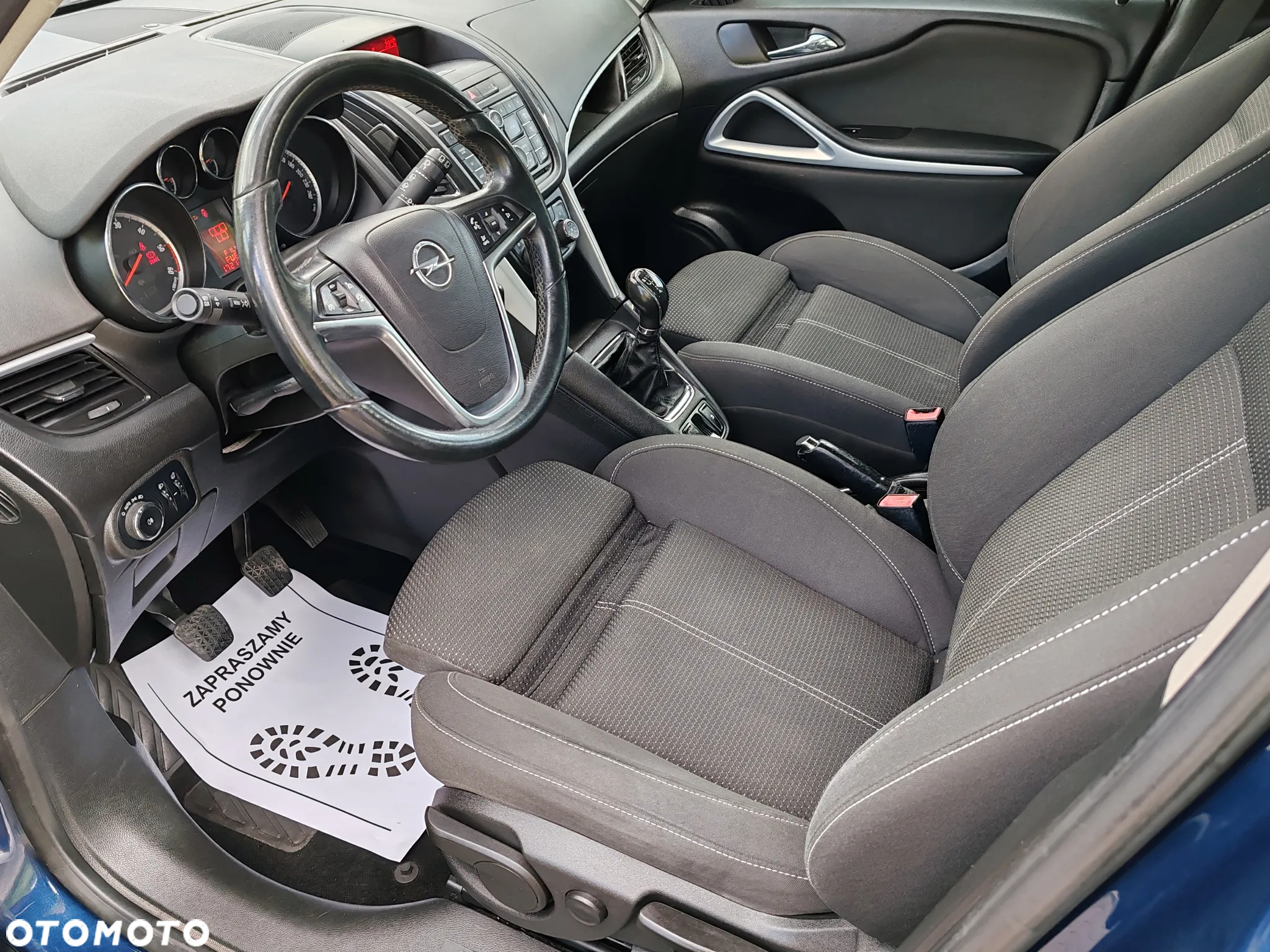 Opel Zafira - 25