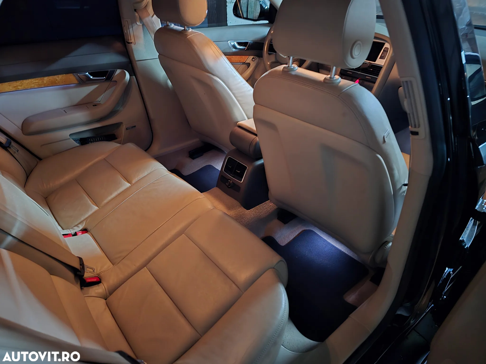 Audi A6 - 4