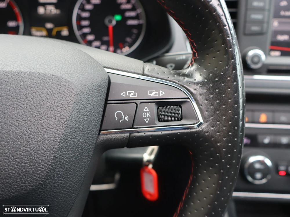 SEAT Leon SC 2.0 TDI DPF S&S DSG FR - 10
