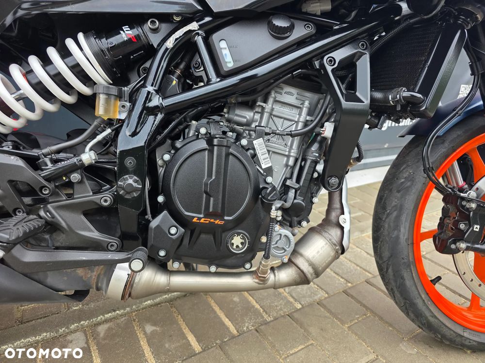 KTM Duke 125 - 11