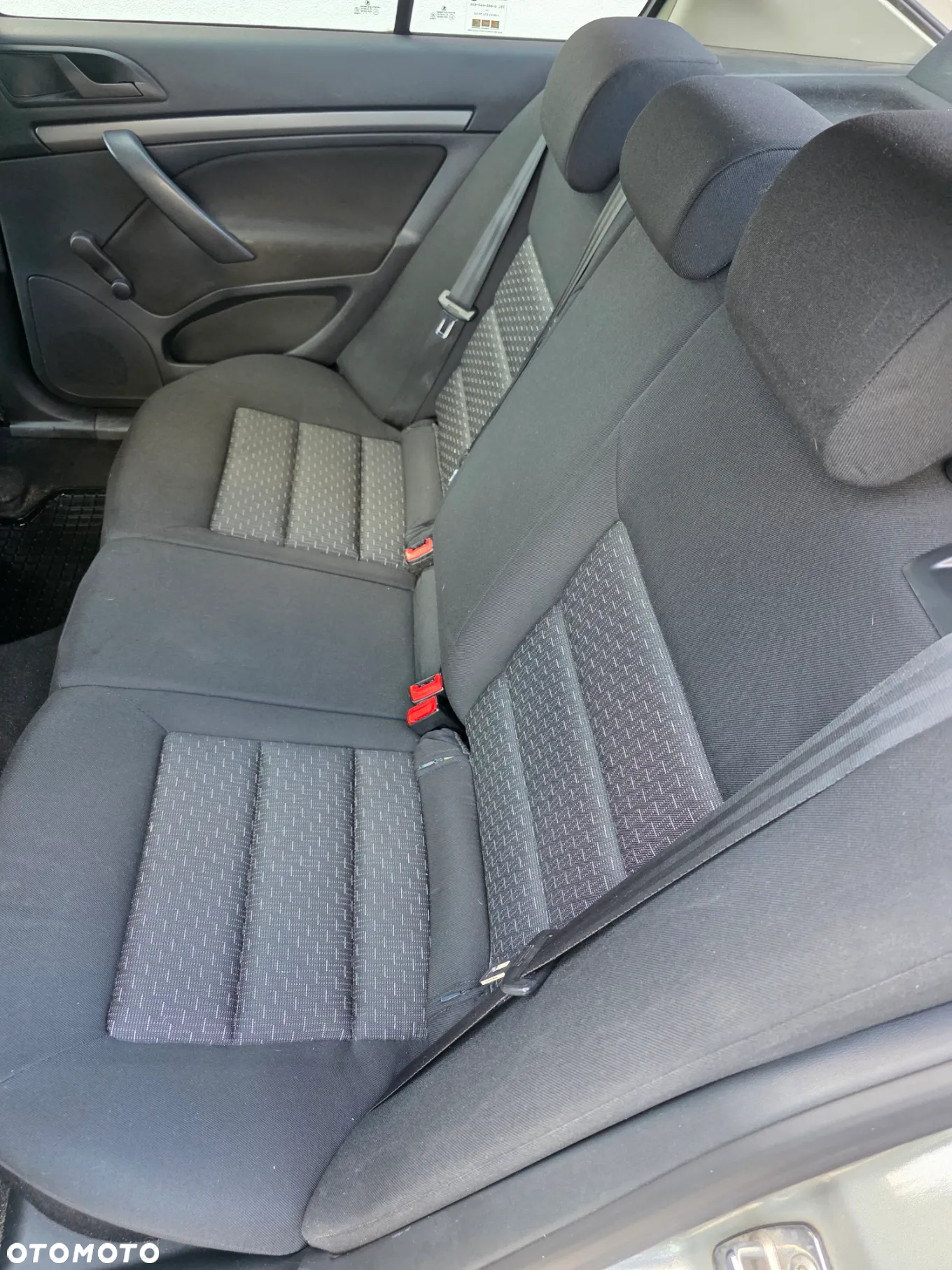 Skoda Octavia 1.6 Tour - 9