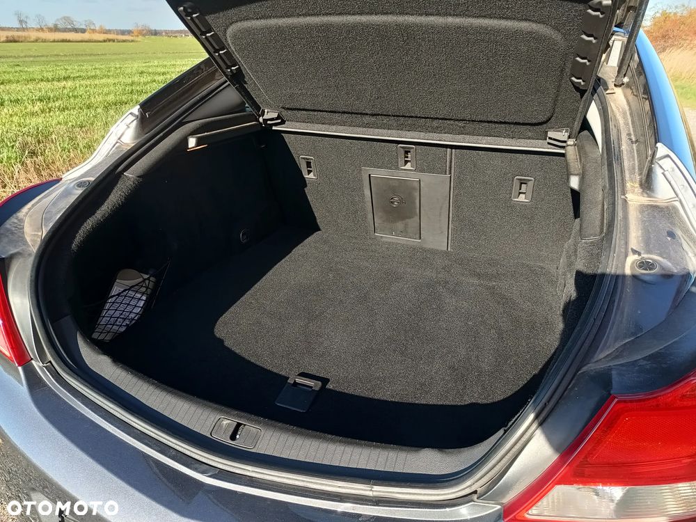 Opel Insignia 2.0 Turbo Sport - 25