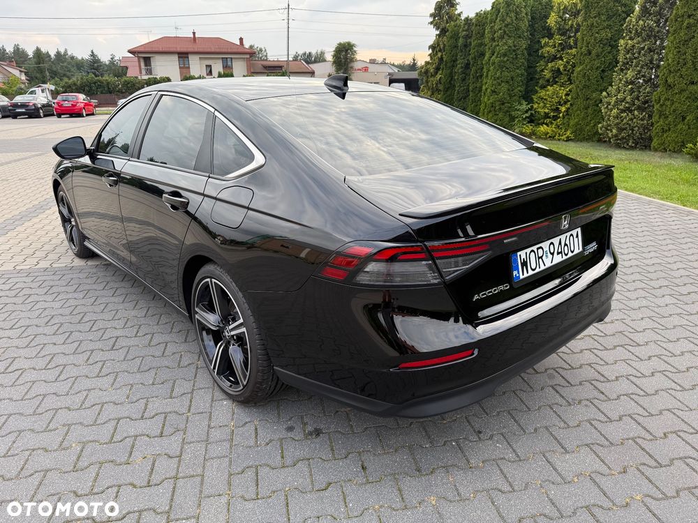 Honda Accord - 10