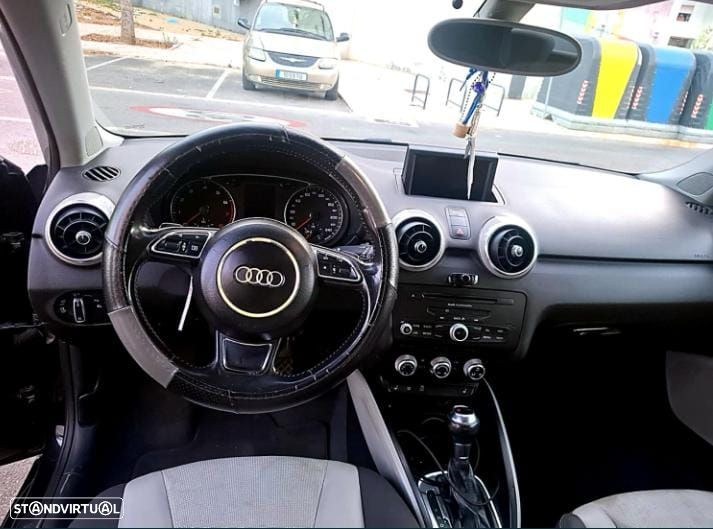Audi A1 1.4 TFSI 119g S tronic Attraction - 5