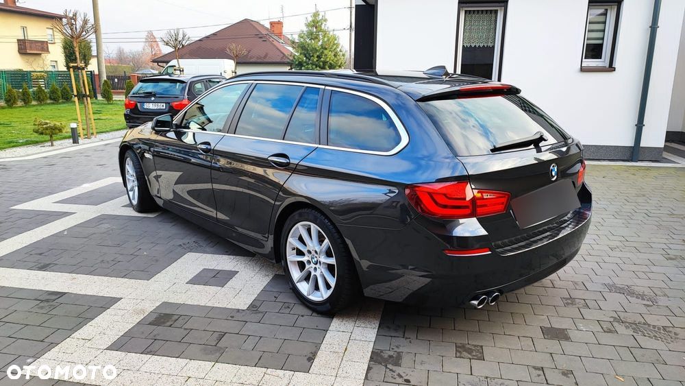 BMW Seria 5 530d xDrive Sport-Aut - 4