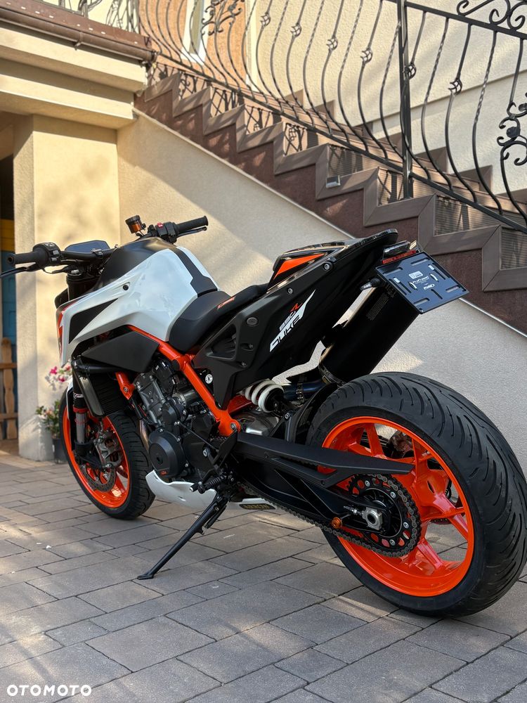 KTM DUKE 890 - 6