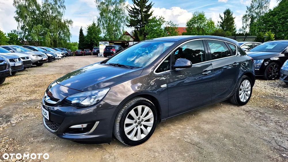 Opel Astra 1.4 Turbo Cosmo - 25