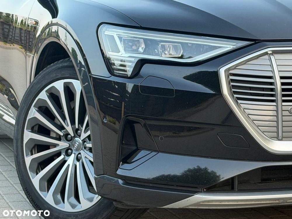 Audi e-tron 55 Quattro Advanced - 26