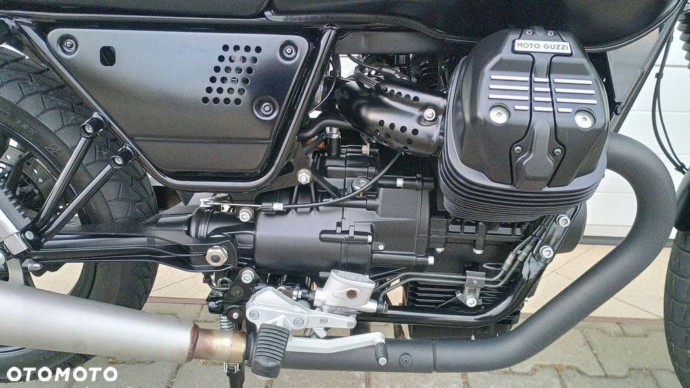 Moto Guzzi V7 - 36